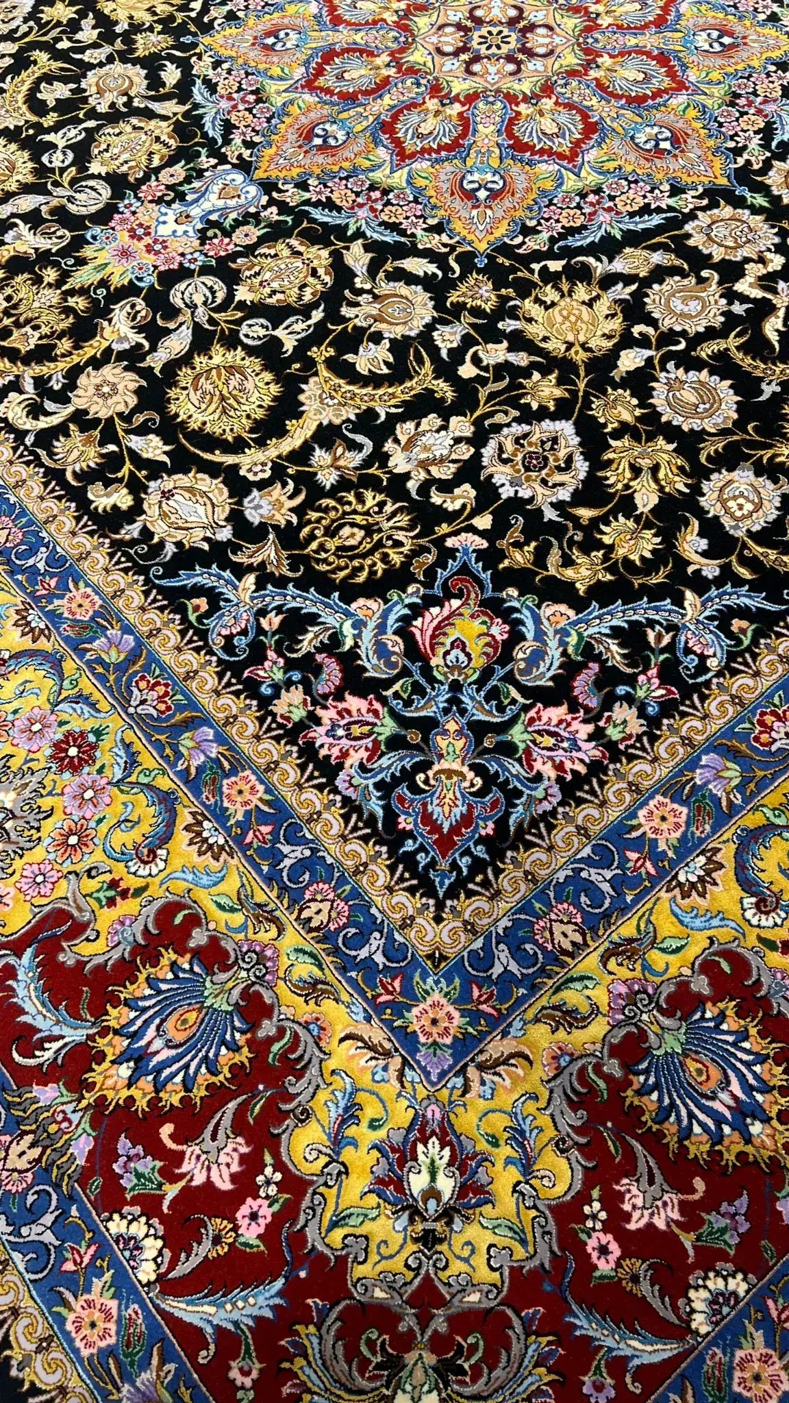 "Luxurious square Persian rug by Davarie, 259 cm x 250 cm, handmade in Iran with silk and wool. Perfect for adding sophistication to living spaces."